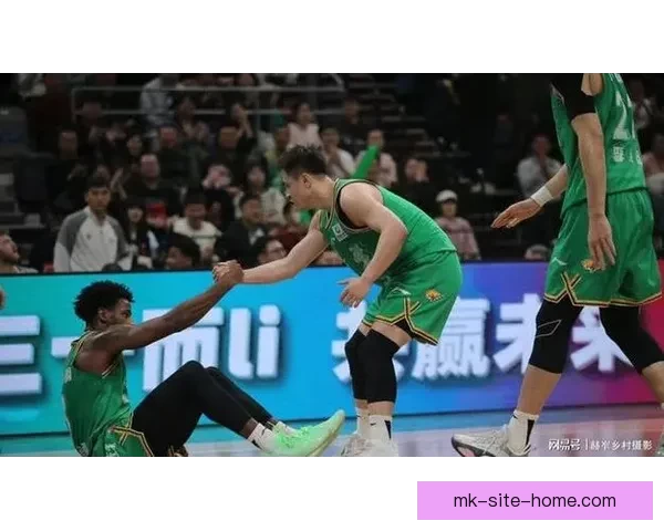 辽宁队官方宣布裁掉布罗金顿场均贡献不及预期